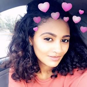 Meet your Posher, Hana